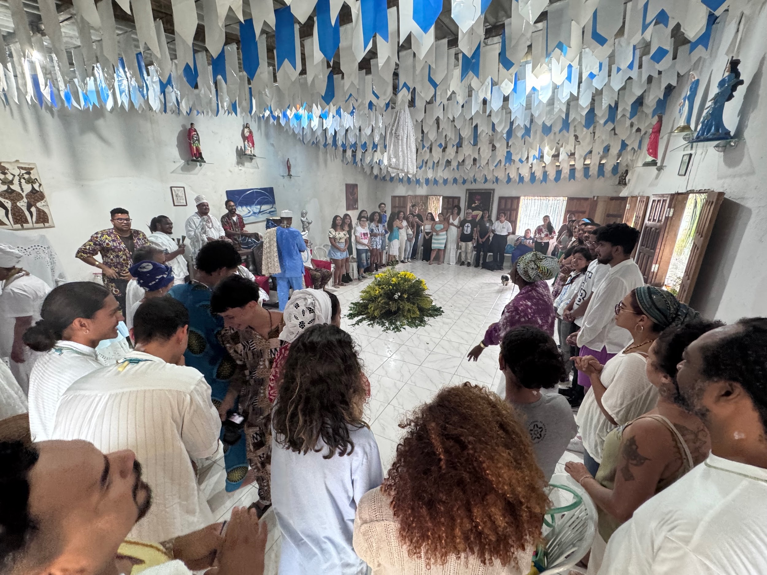 Estudantes da LICHS CPF docentes e caravana NEABI visitam comunidade tradicional de matriz africana Ilê Axé Kajá DOmin